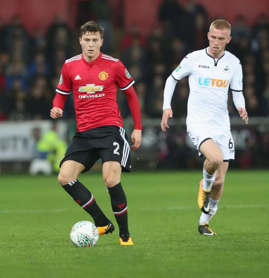 也可能借助 也可能借助